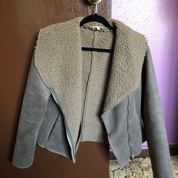 Fancy jacket - Picture 3 of 4